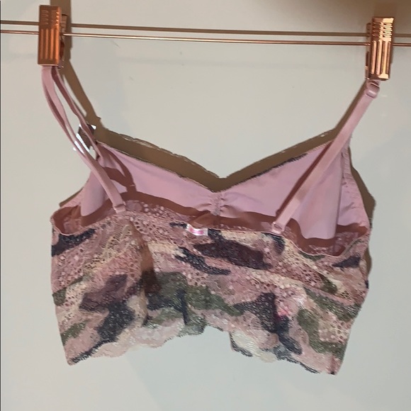 NWT VICTORIA’S SECRET PINK Camo Bralette - Picture 2 of 5